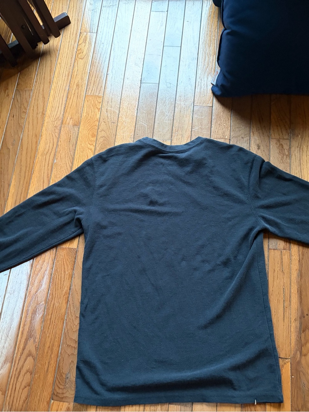 Volcom Black Long Sleeve thermal Tee with white Logo - Picture 3 of 5